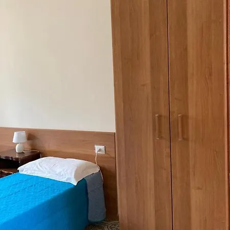 Interno 3 Рим