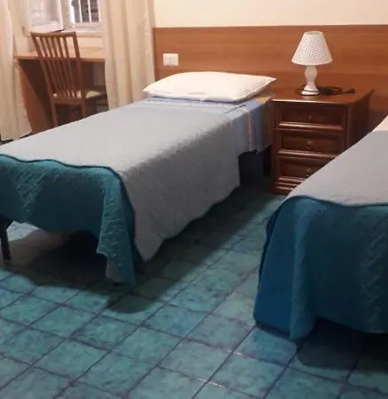 Interno 3 Проживание в семье Рим