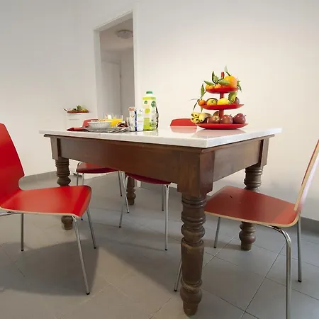 Interno 3 Appartamento *